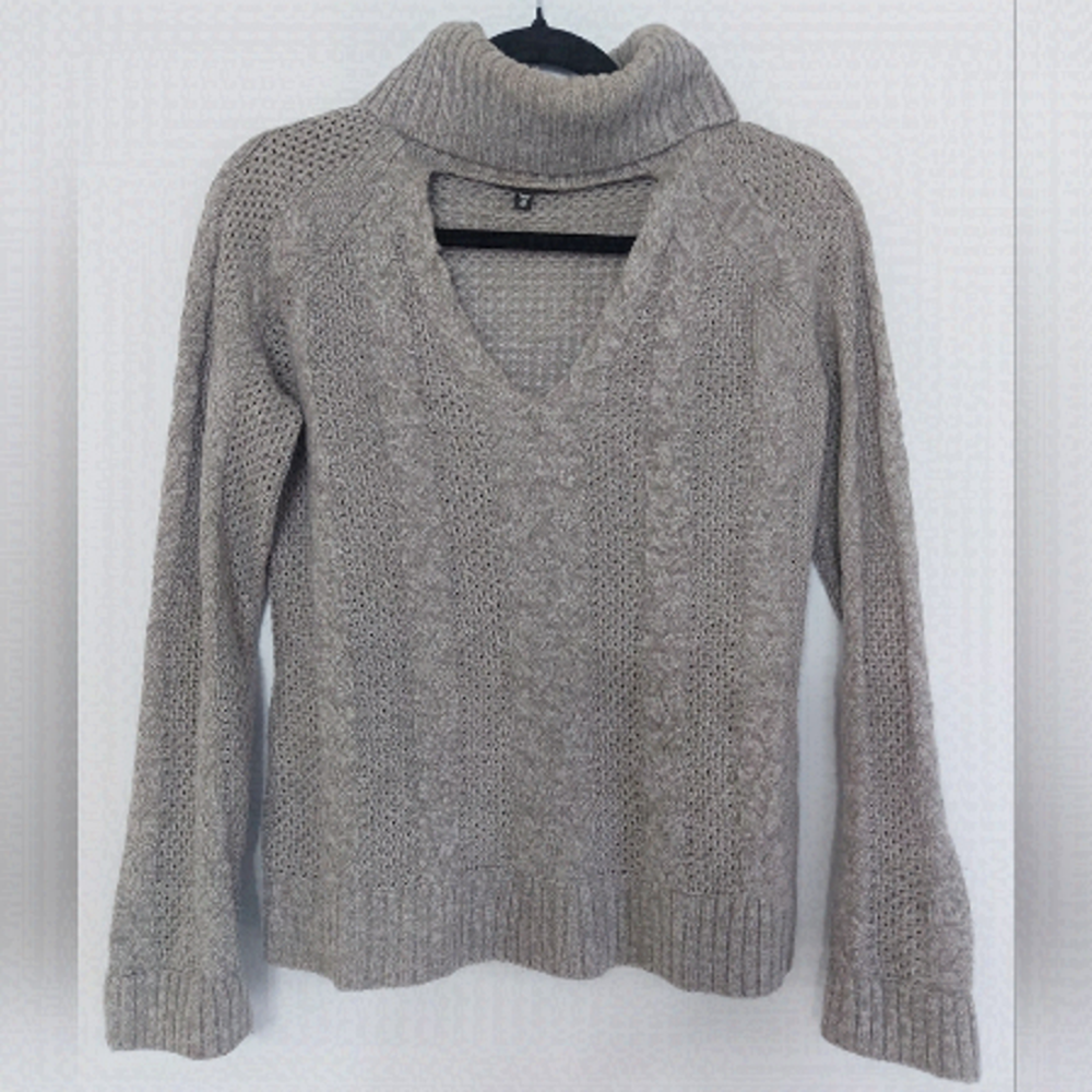 3/$10 DYNAMITE XS sweater